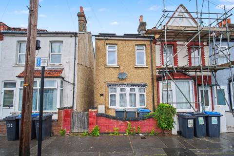Property for auction in Surrey