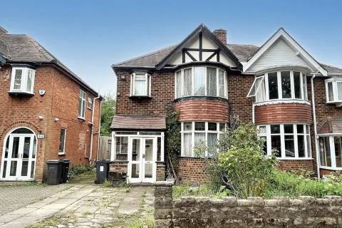 Property for auction in West Midlands