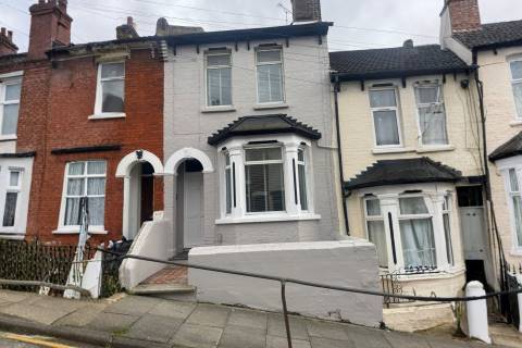 Property for auction in Kent