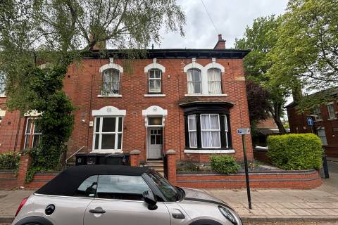 Property for auction in Leicestershire