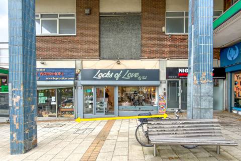 Property for auction in Avon