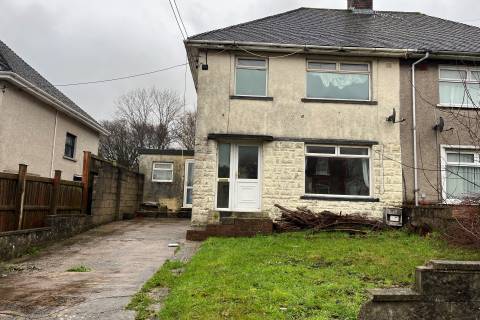 Property for auction in Mid Glamorgan