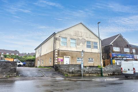 Property for auction in Mid Glamorgan