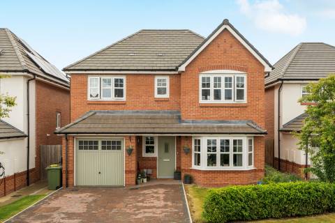 Property for auction in Clwyd