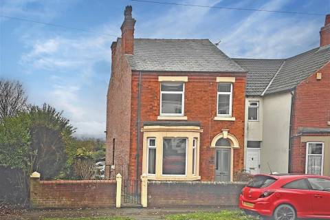 Property for auction in Derbyshire