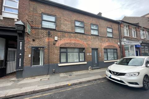 Property for auction in Bedfordshire