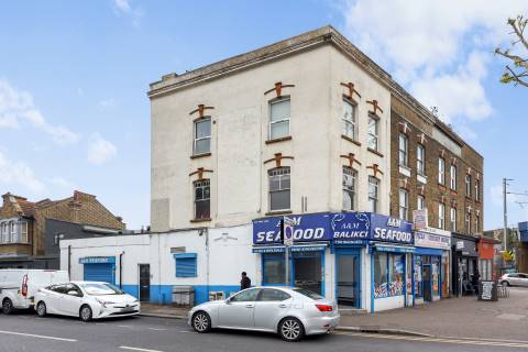 Property for auction in London