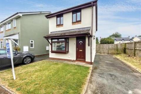 Property for auction in Dyfed