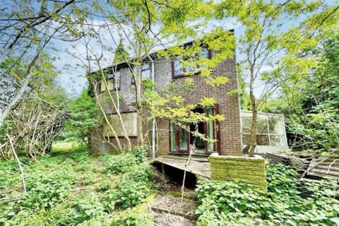 Property for auction in Cambridgeshire
