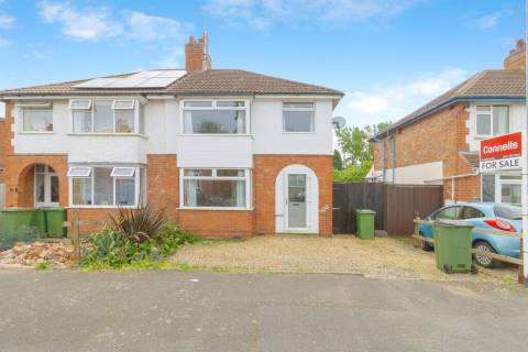 Property for auction in Leicestershire