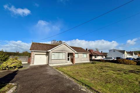 Property for auction in Cornwall