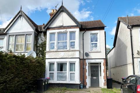 Property for auction in Essex