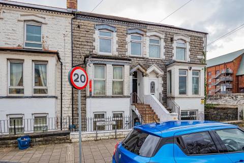 Property for auction in South Glamorgan