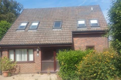 Property for auction in Kent