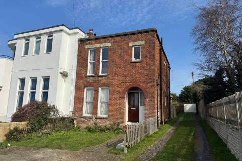 Property for auction in Isle of Wight