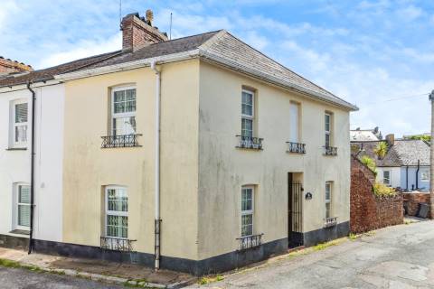 Property for auction in Devon