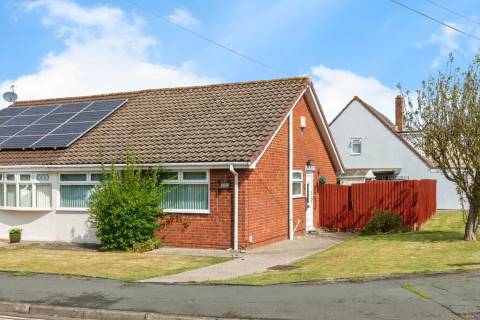 Property for auction in Avon