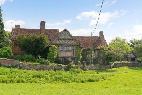 Property for auction in Warwickshire