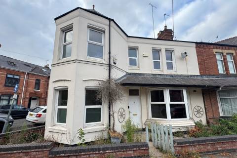 Property for auction in Leicestershire