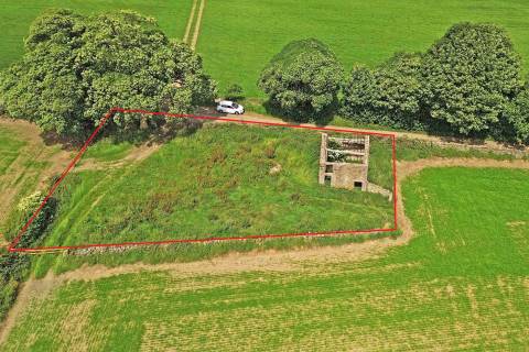 Property for auction in Derbyshire