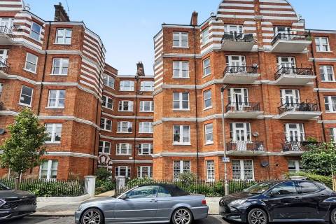 Property for auction in London