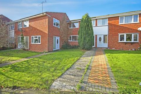 Property for auction in Warwickshire