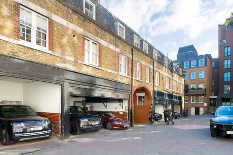 Property for auction in London