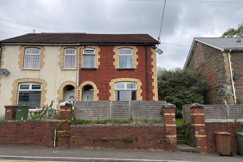 Property for auction in Mid Glamorgan
