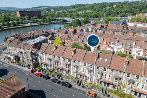 Property for auction in Avon