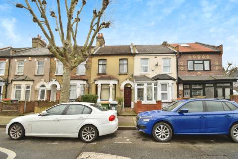 Property for auction in London