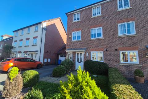 Property for auction in Clwyd