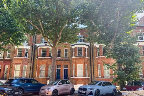 Property for auction in London