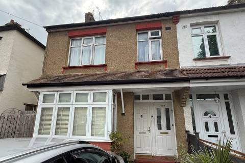 Property for auction in Essex