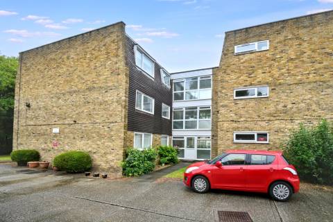 Property for auction in Essex
