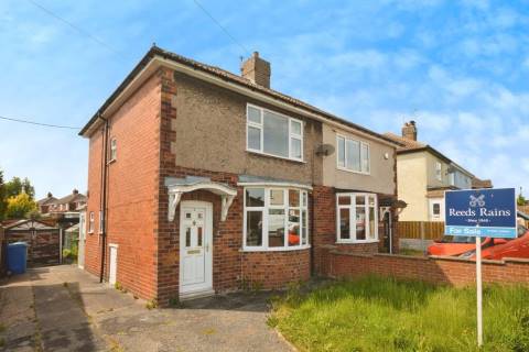 Property for auction in Derbyshire