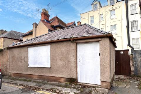 Property for auction in Gwynedd