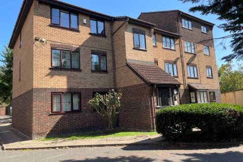 Property for auction in Essex