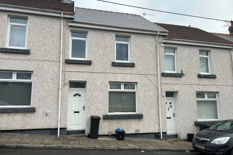 Property for auction in Mid Glamorgan