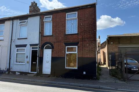 Property for auction in Norfolk