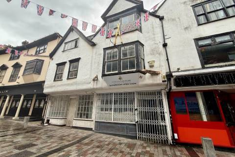 Property for auction in Kent