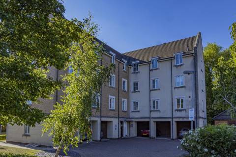 Property for auction in South Glamorgan