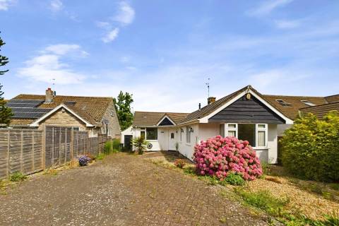 Property for auction in Avon