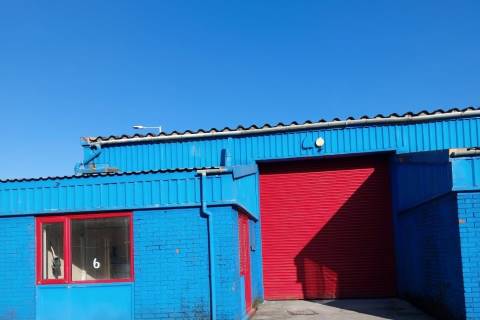 Property for auction in Mid Glamorgan