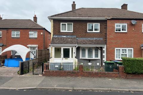 Property for auction in West Midlands