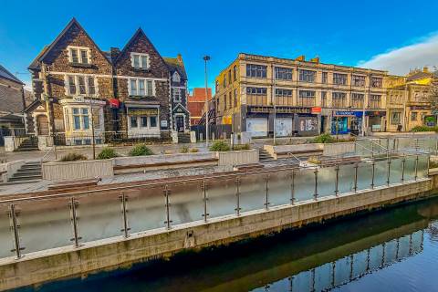 Property for auction in South Glamorgan