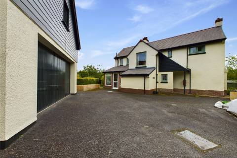 Property for auction in Devon