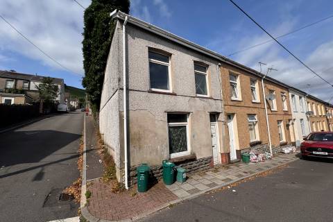 Property for auction in Mid Glamorgan