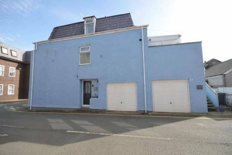 Property for auction in Gwynedd