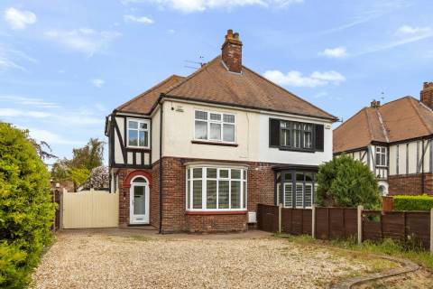 Property for auction in North Lincolnshire