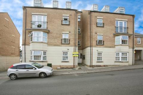 Property for auction in Warwickshire